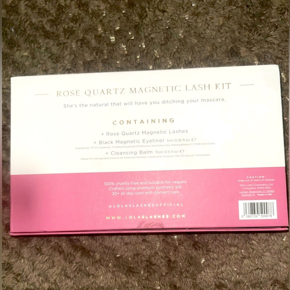 rose gold quartz magnetic lash set kit by Lola’s Lashes - Picture 6 of 11